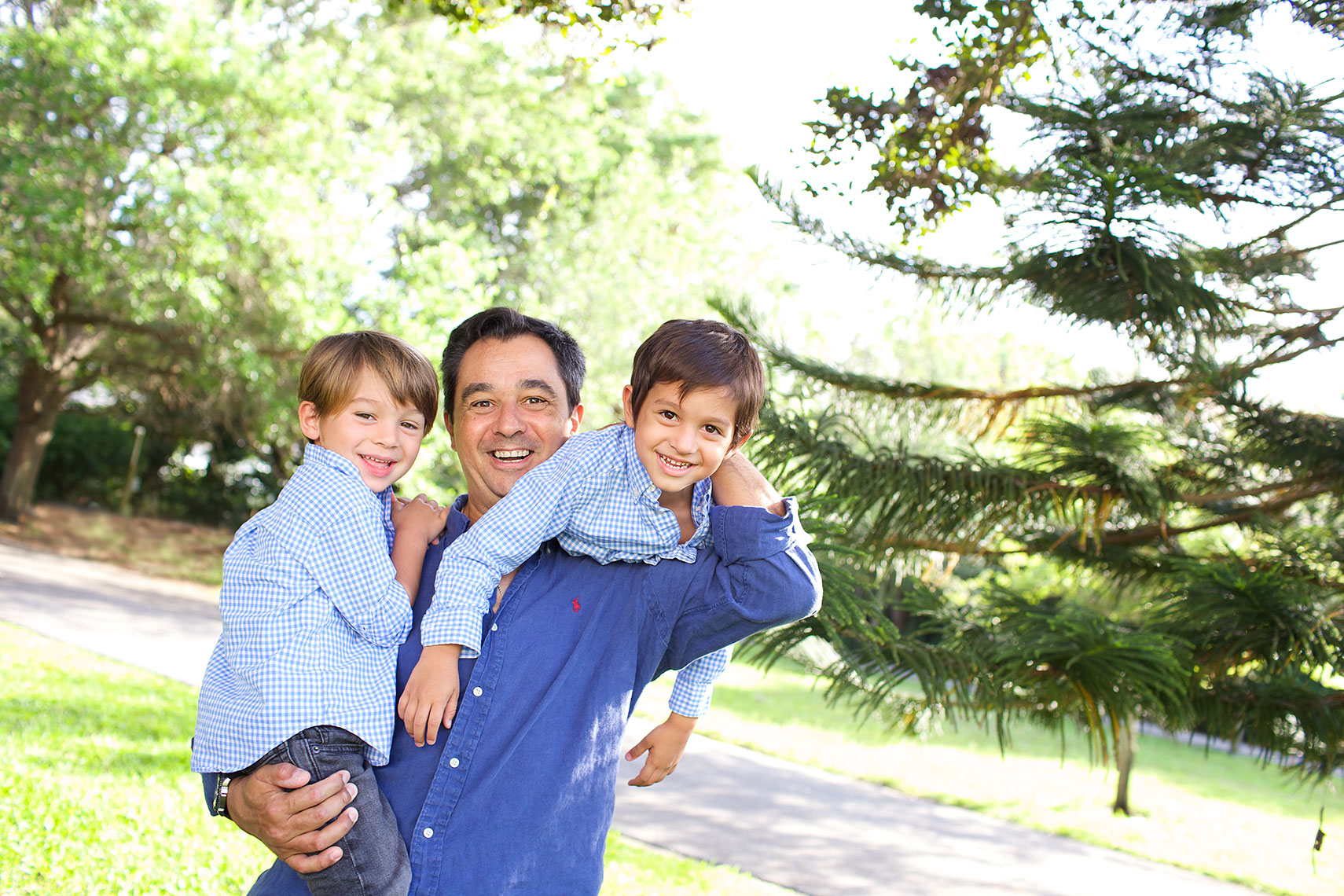 father-and-sons-lifestyle-family-portrait-photography_Big-Fish-Studios_Robert-Holland