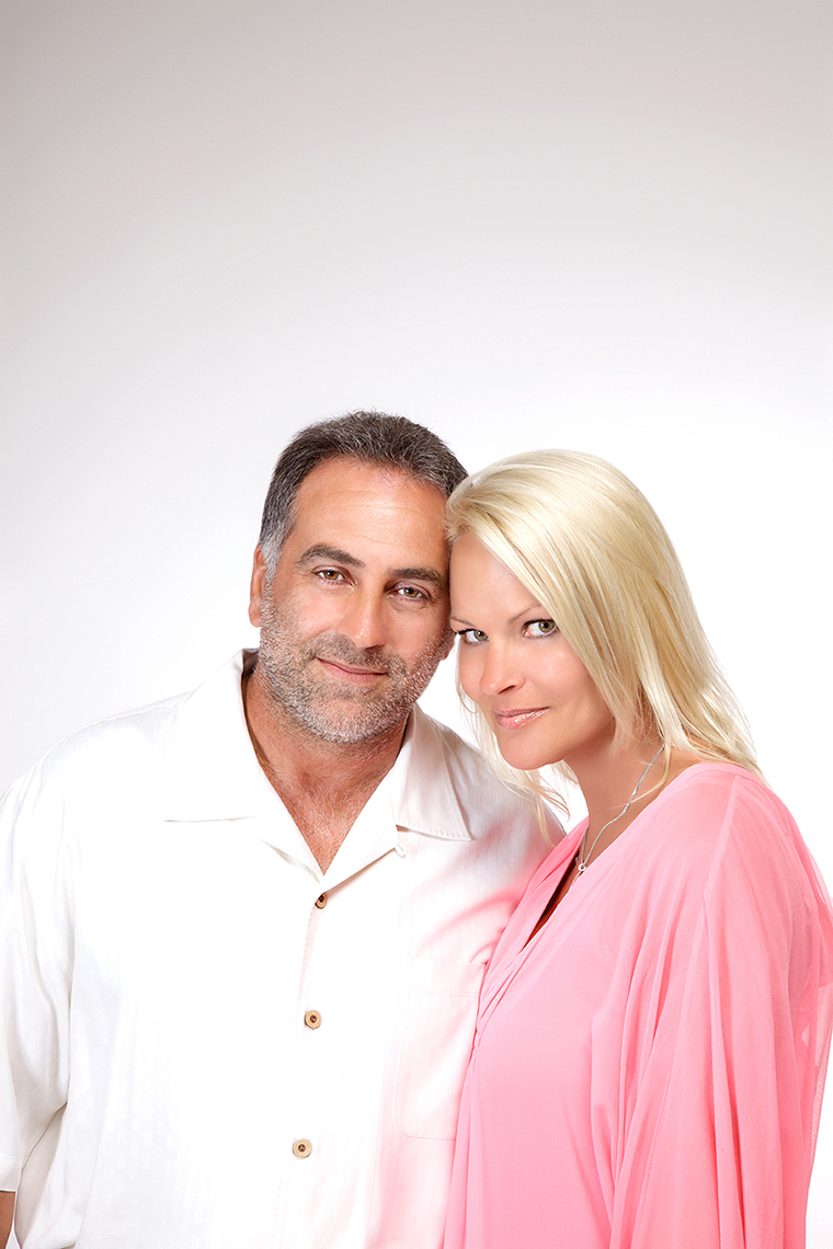 studio_couple_photography_MG_0707_Robert-Holland_Big_Fish_Studios